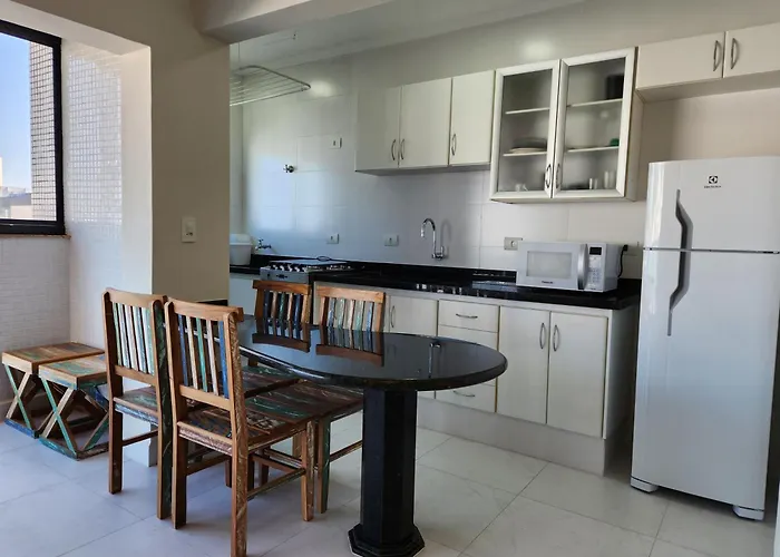 Flats Capitania Varam PitangueirasHotel Guaruja